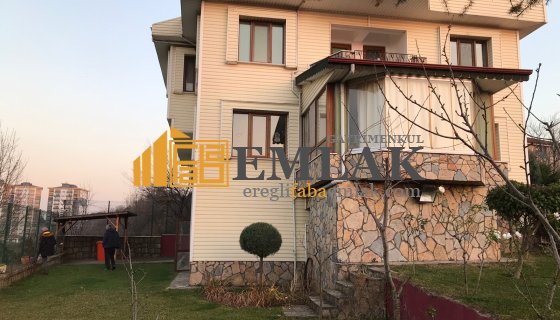 LOJMANLAR ÜSTÜ SATILIK VİLLA